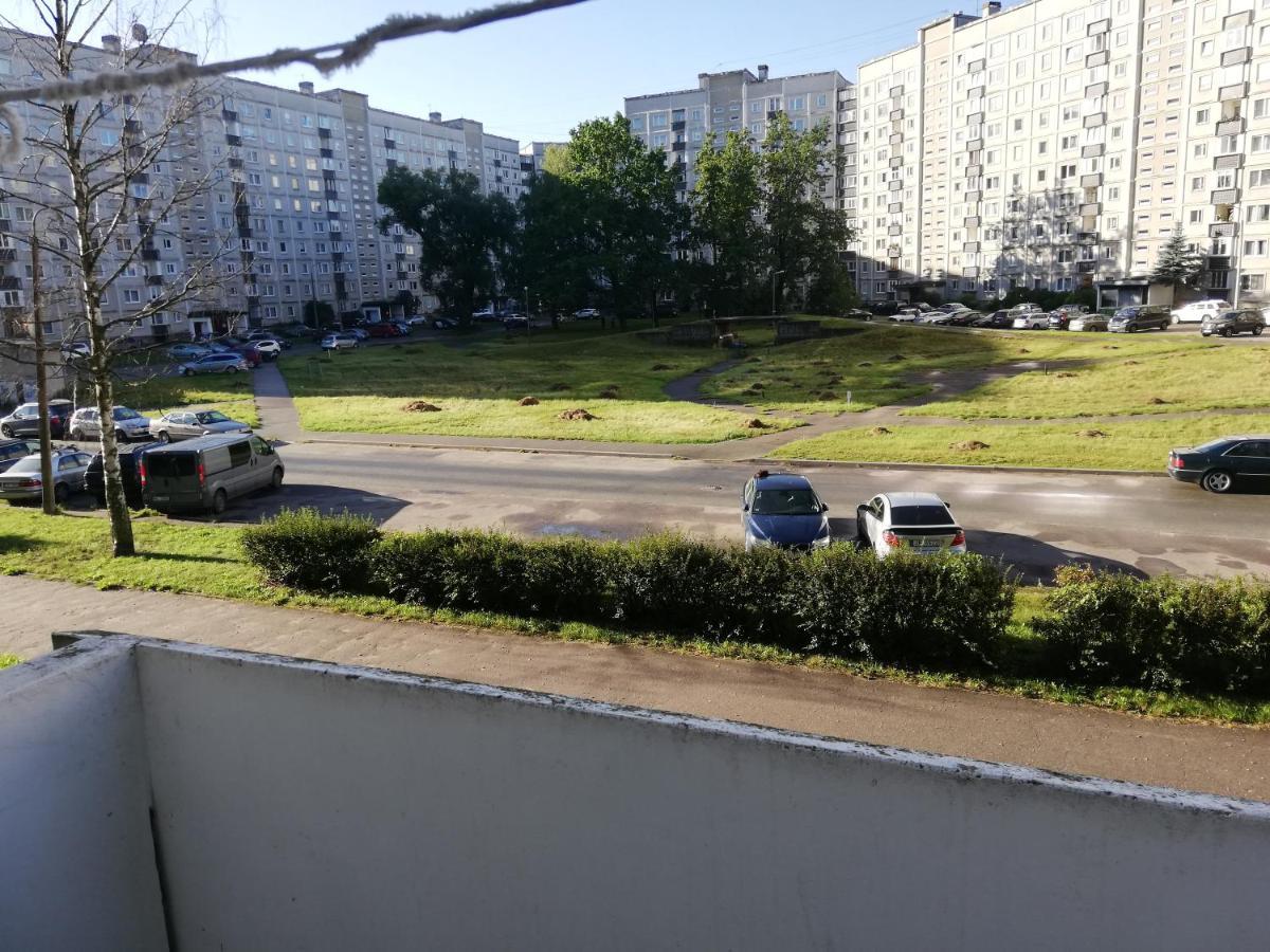 15 Minutes From The Beach And City Center 7 Minutes From The Airport Riga Bagian luar foto